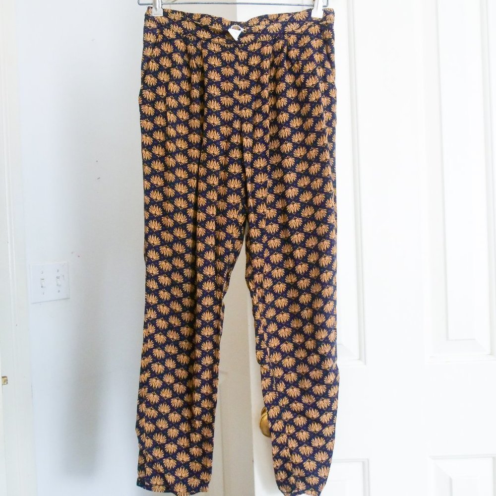 Navy Palm Print Cropped Pants